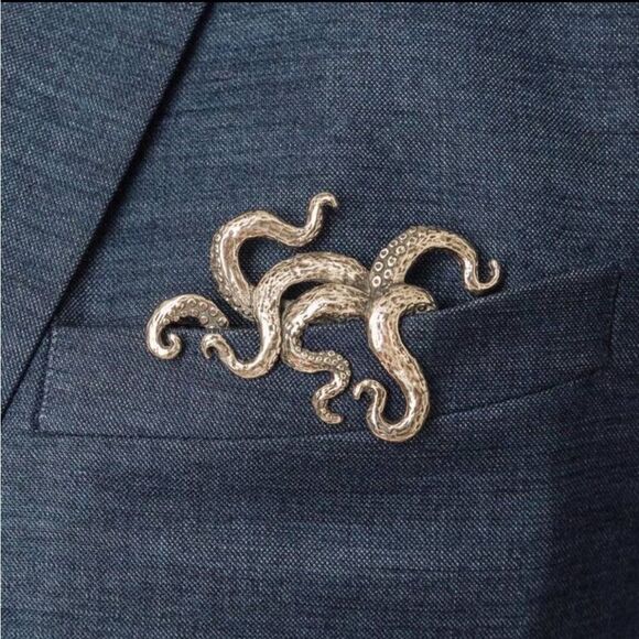 Anthropologie Other - Gold Octopus Brooch for Men A1595